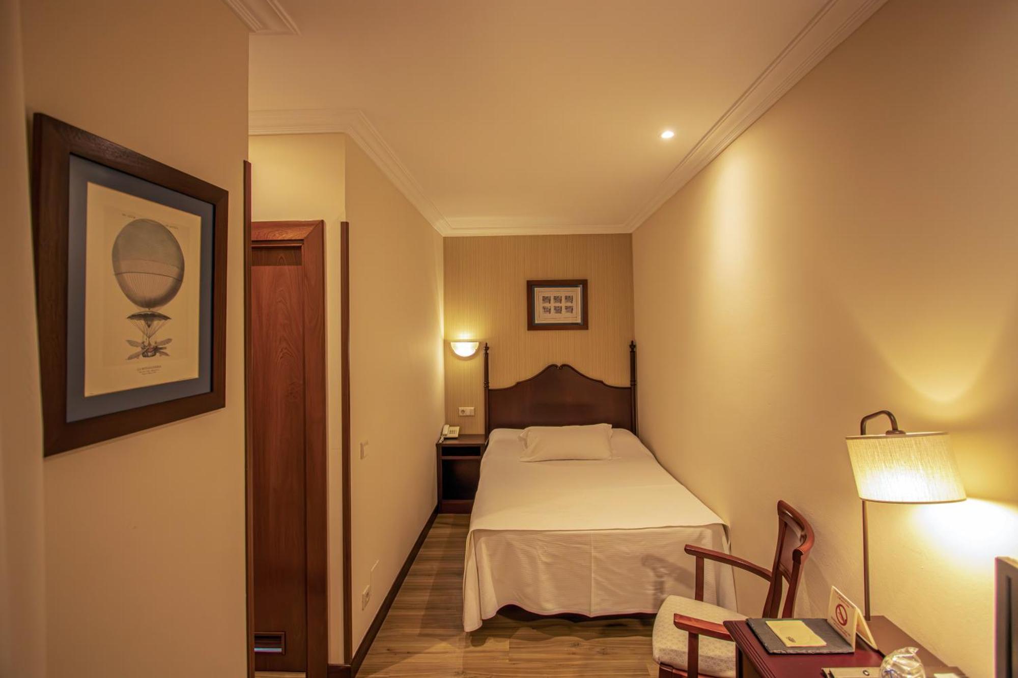 Hotel Ribadesella Playa Luaran gambar